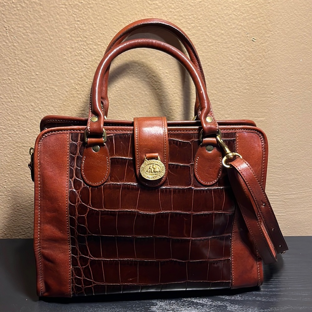 Vintage Brahmin satchel/crossbody handbag brown croc embossed leather